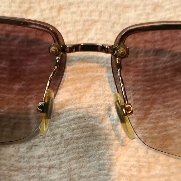 Gucci Women's Sunglasses - Picture 11 of 15